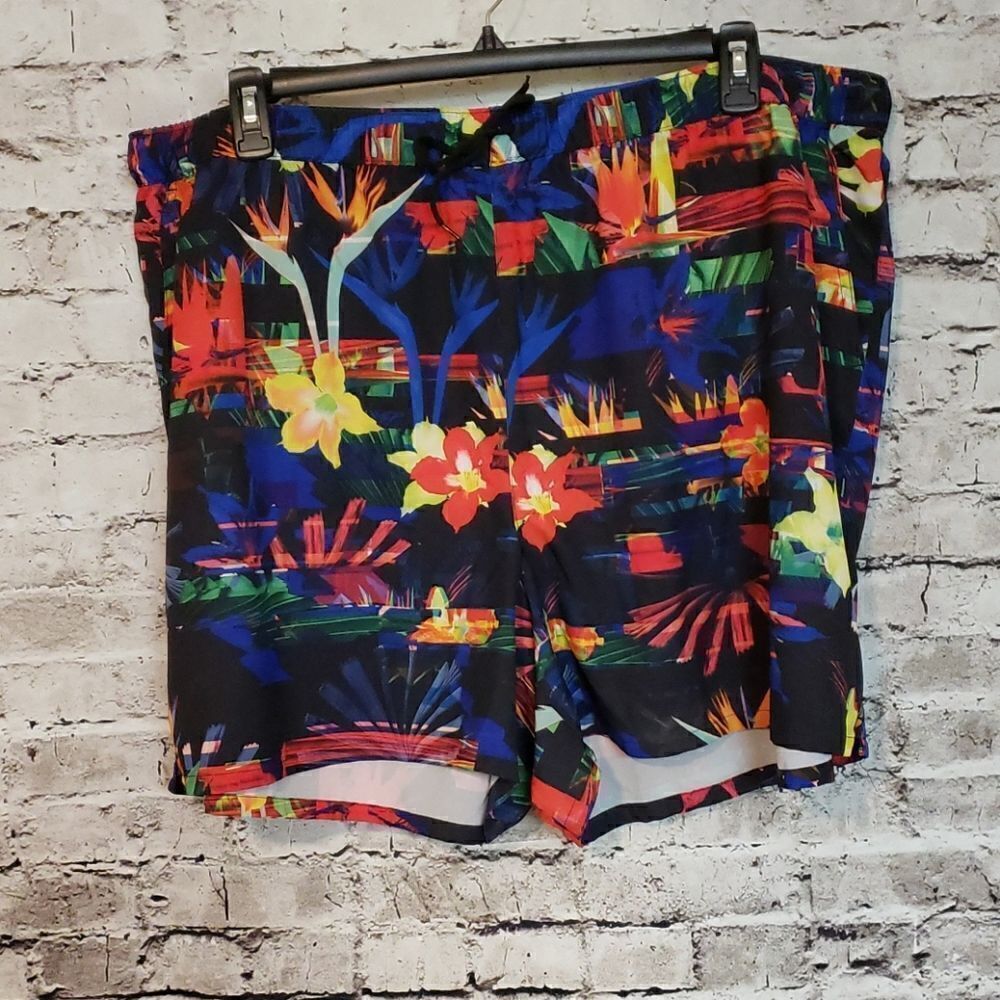 Reel legends women's shorts floral 3x